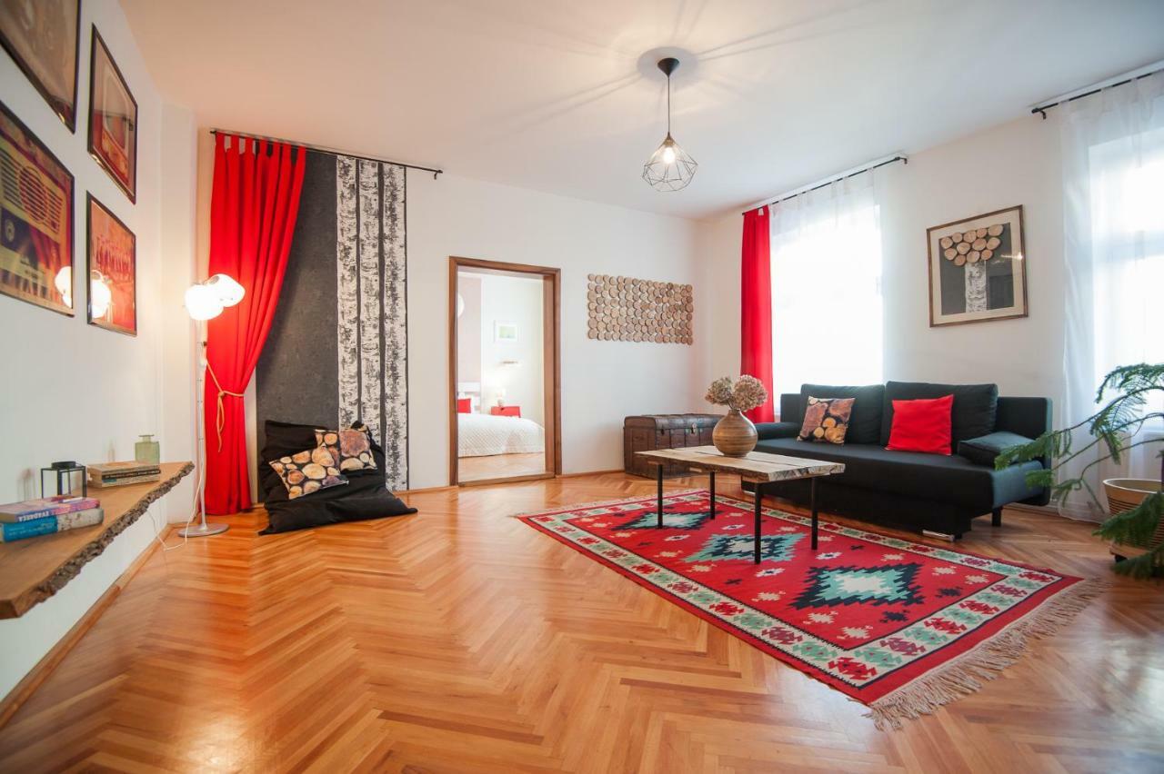 Spacious Stylish Apartment In Old Town Sibiu Dış mekan fotoğraf