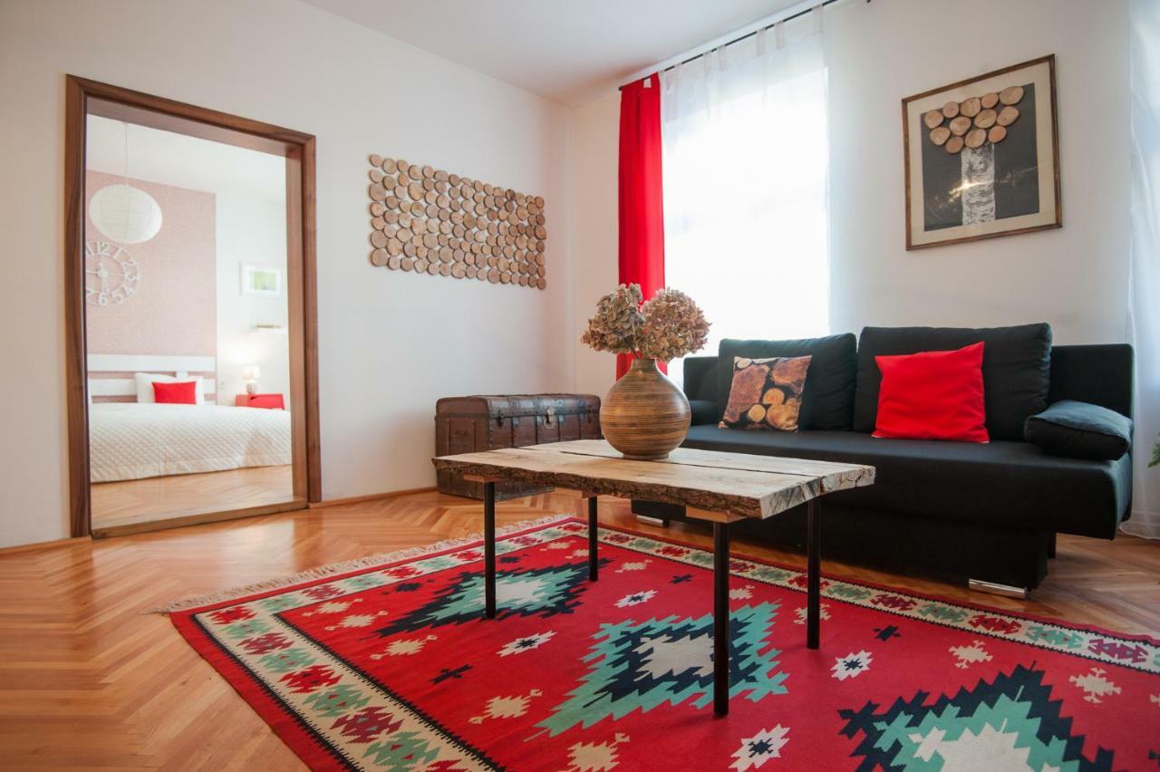Spacious Stylish Apartment In Old Town Sibiu Dış mekan fotoğraf